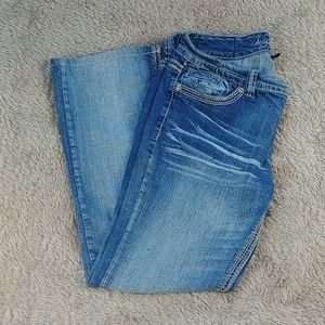 Atiya Jeans